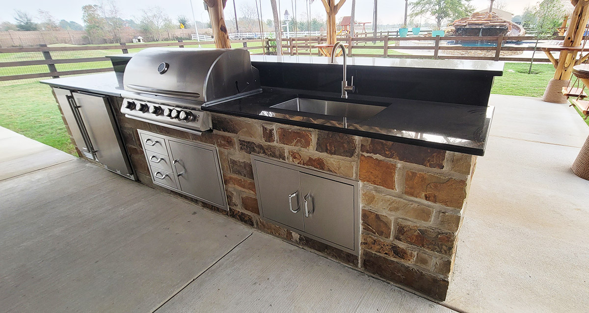 outdoor-kitchen-builer-houston